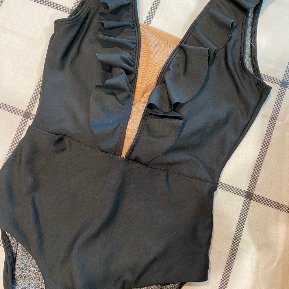 FIVE dancewear black Leo petite smal